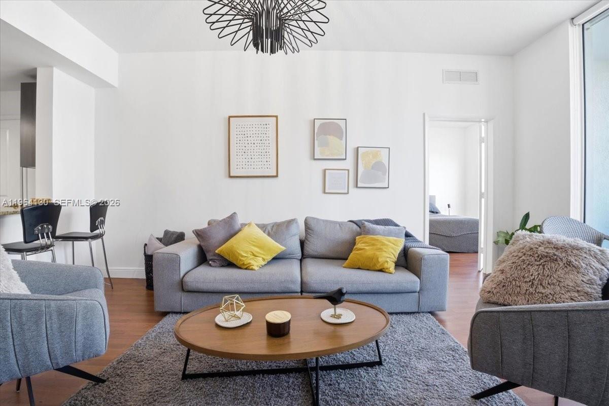 OCEAN MARINE YACHT CLUB C - Residential