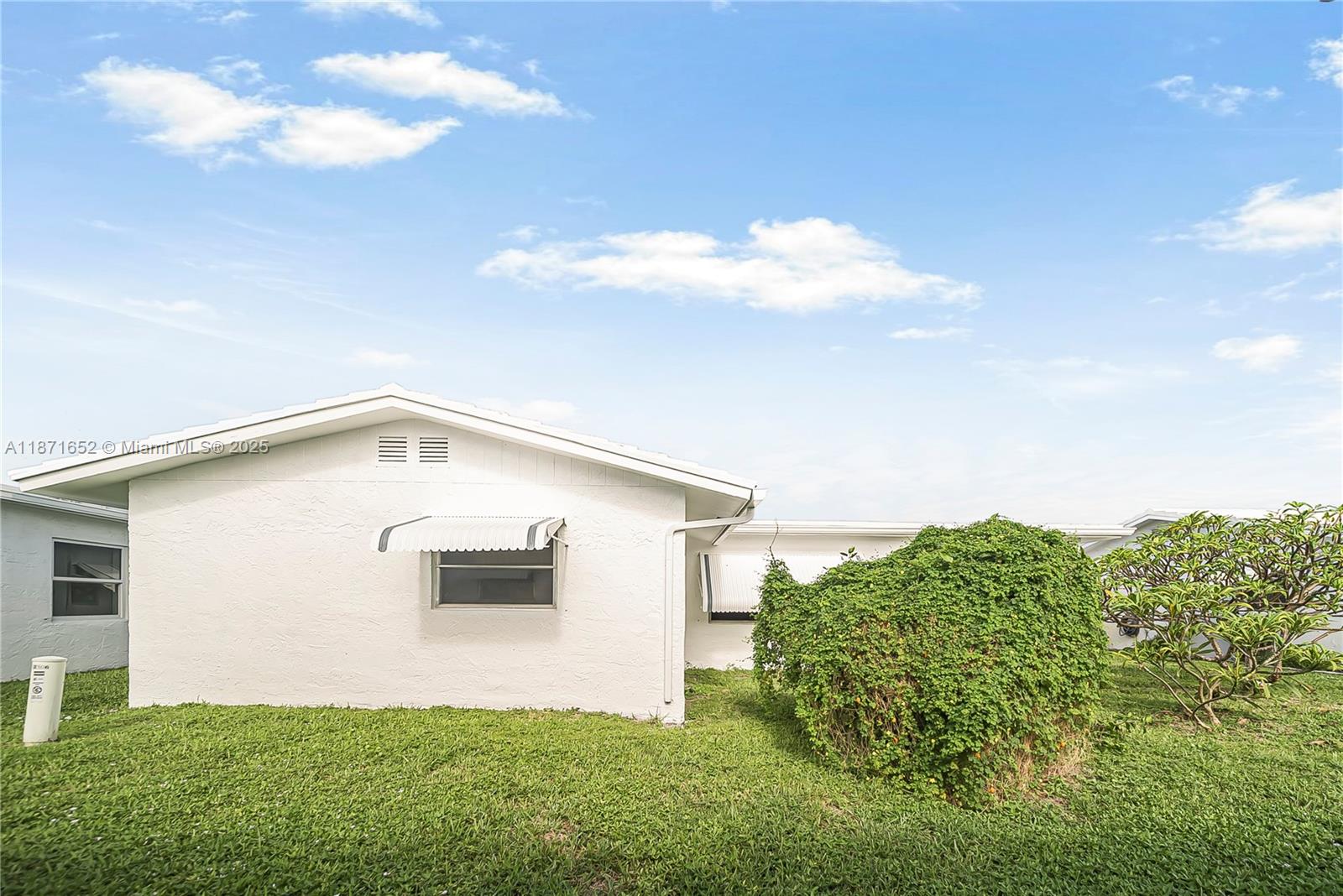 PALM BEACH LEISUREVILLE S - Residential