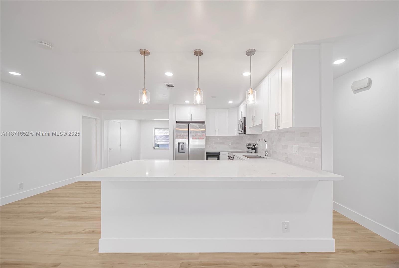 PALM BEACH LEISUREVILLE S - Residential