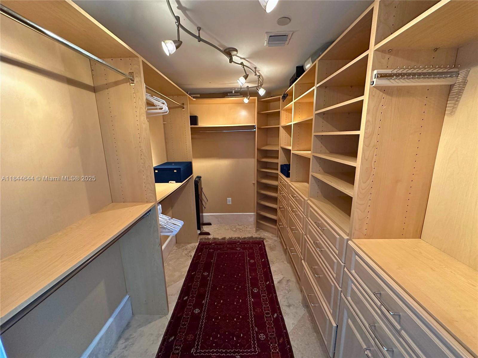 OCEANIA V CONDO - Residential Lease