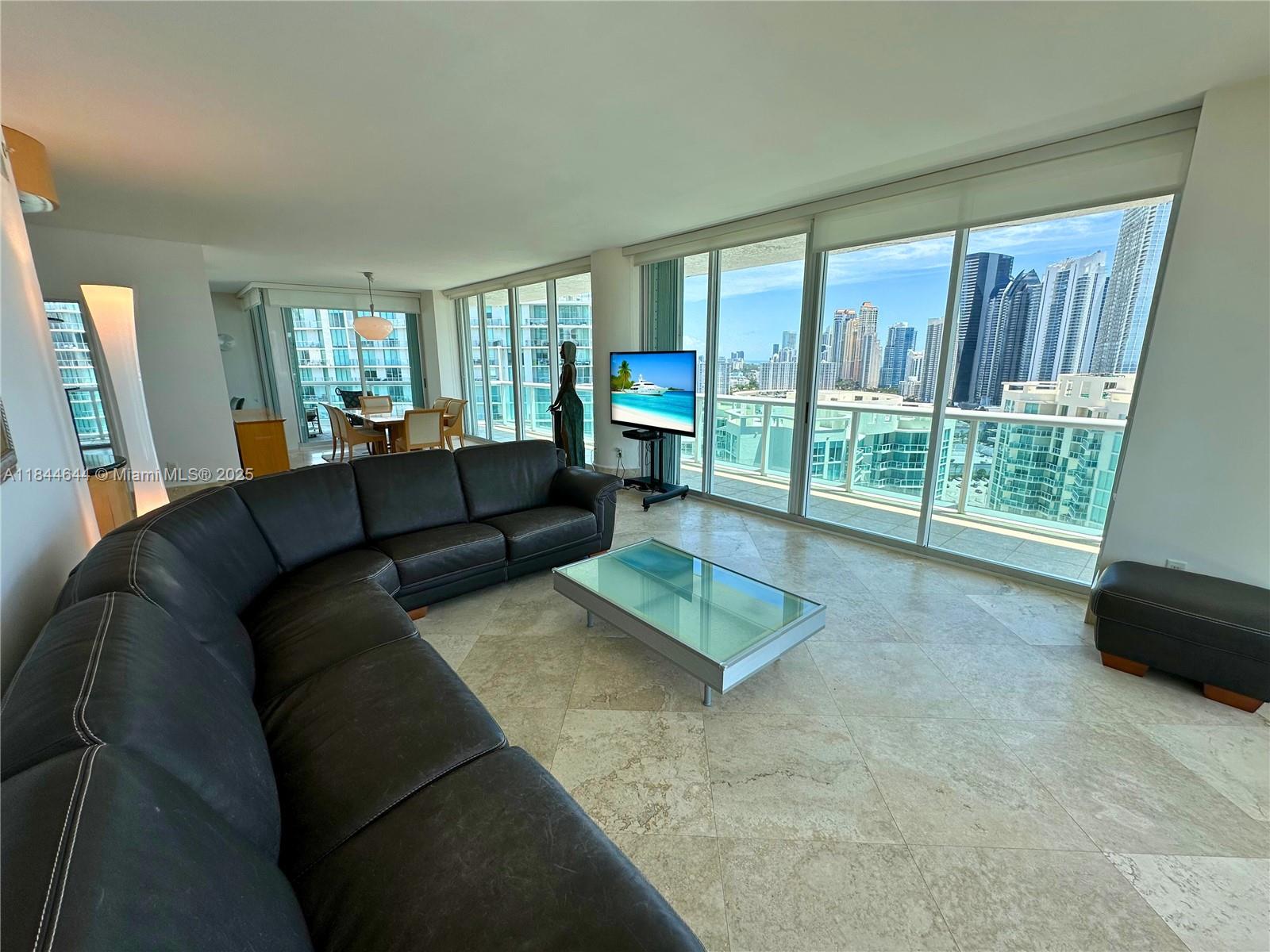 16500 Collins Ave 2551
