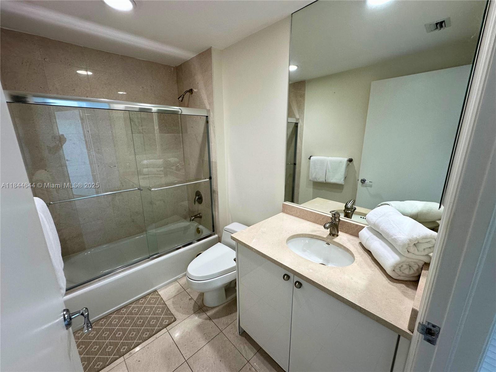 OCEANIA V CONDO - Residential Lease