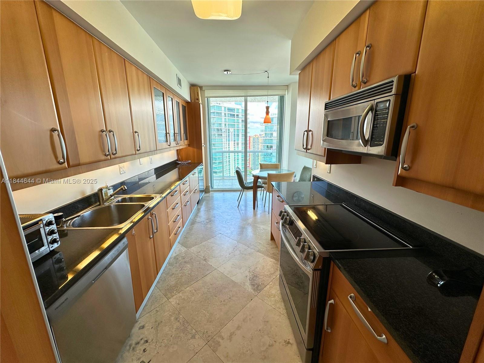 OCEANIA V CONDO - Residential Lease