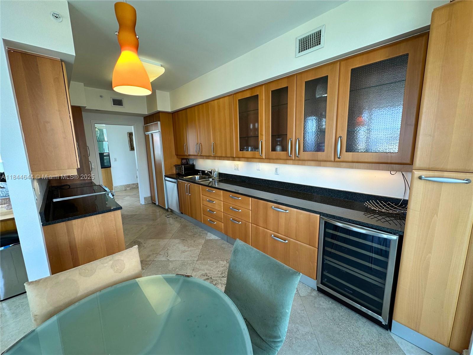 OCEANIA V CONDO - Residential Lease