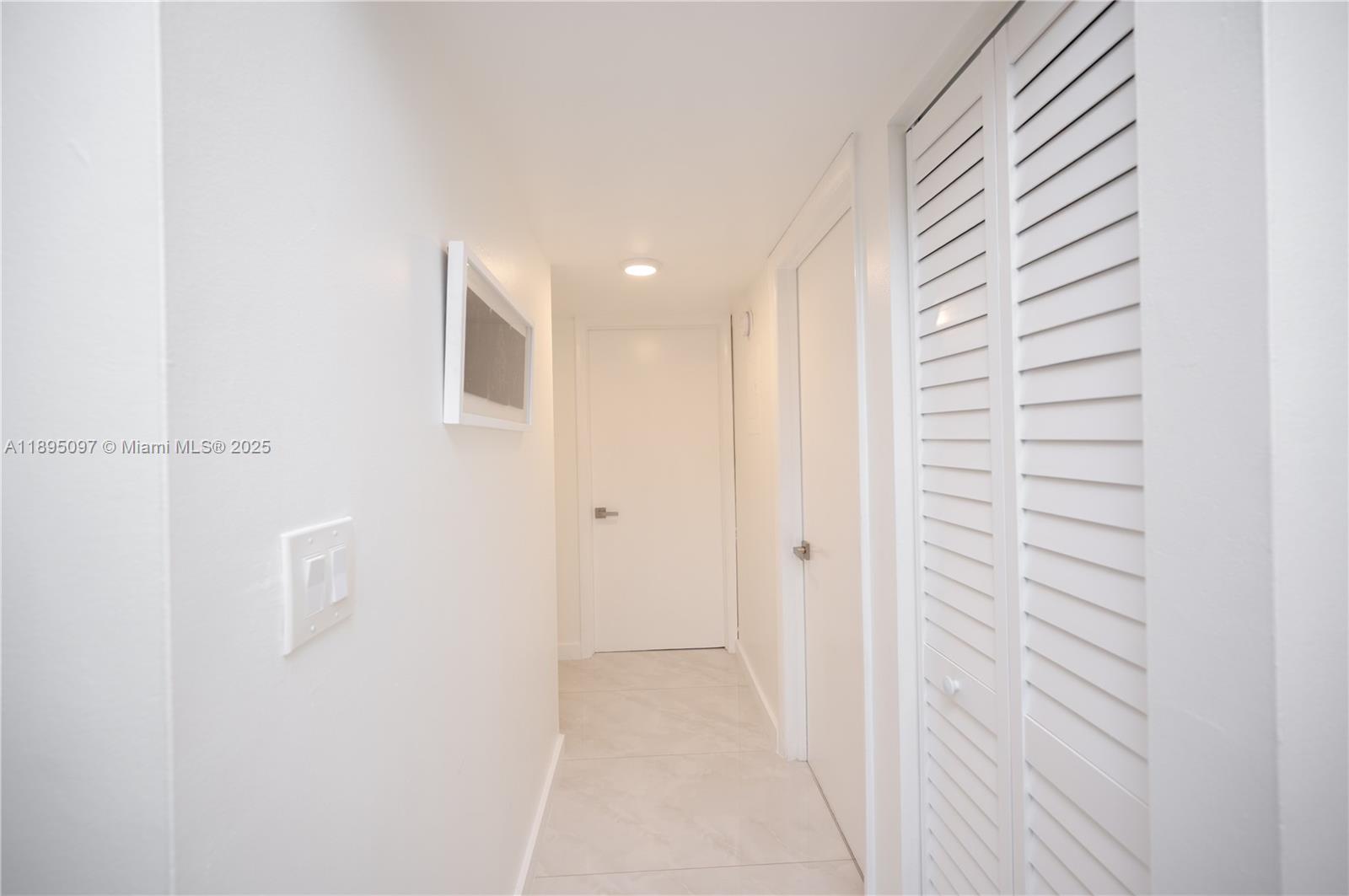 GARDENS OF KENDALL SO CON - Residential Lease