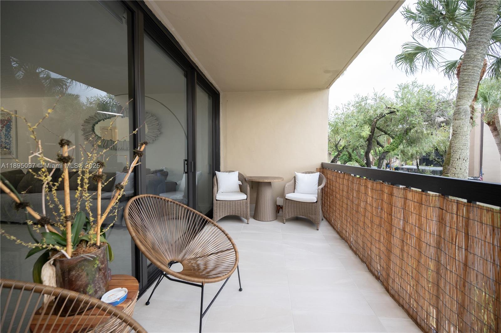 GARDENS OF KENDALL SO CON - Residential Lease