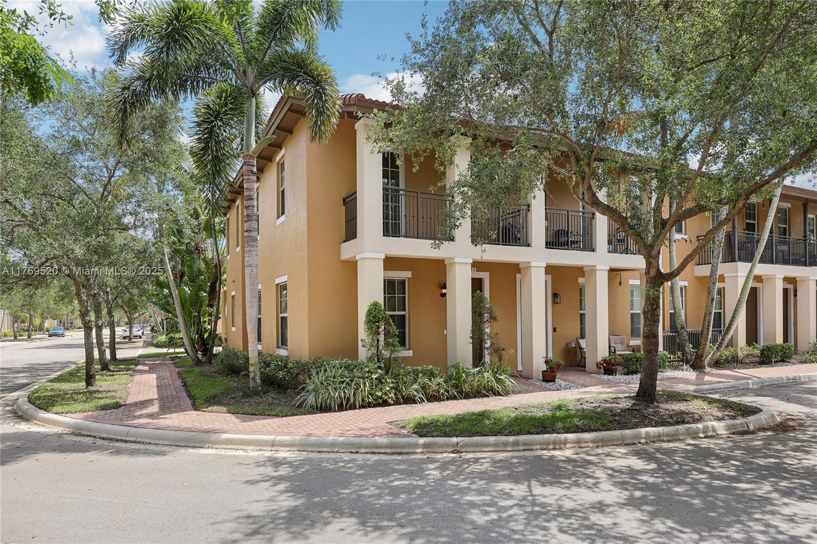 MEADOW PINES - Residential