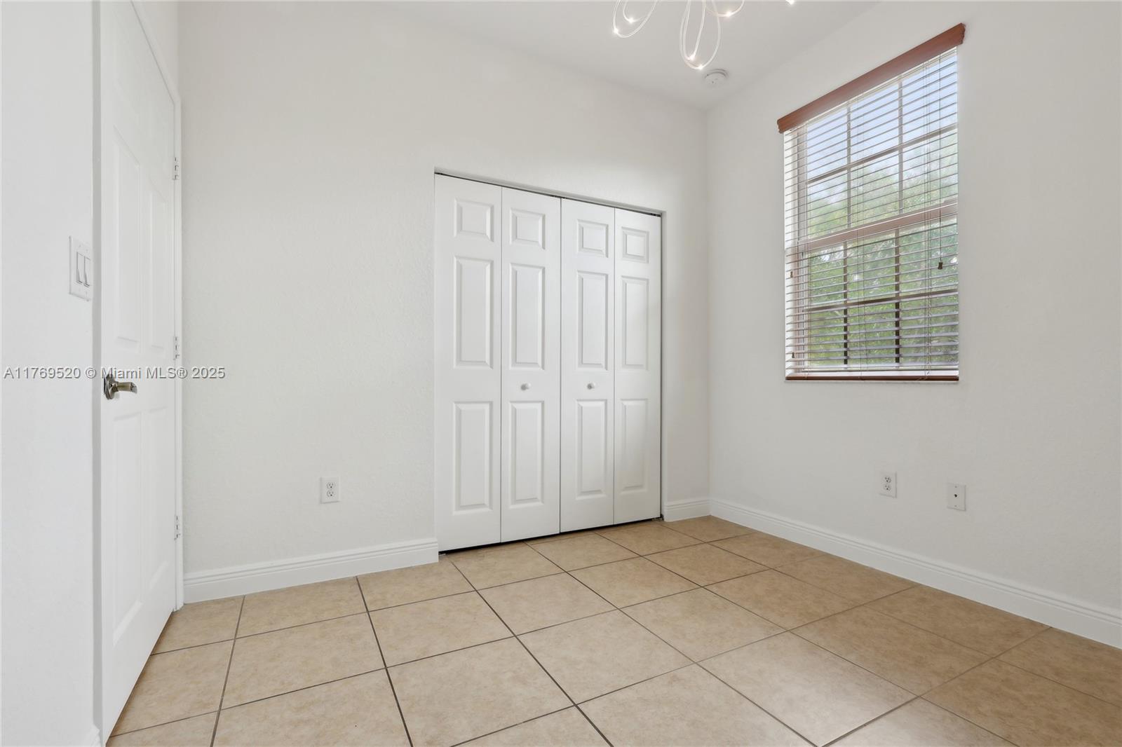 MEADOW PINES - Residential