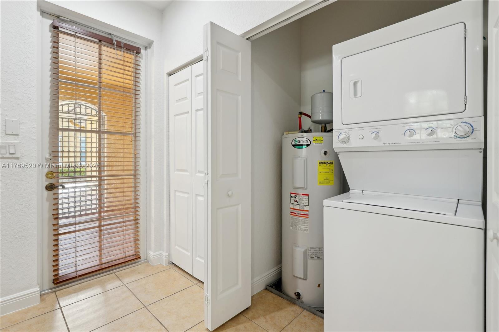 MEADOW PINES - Residential