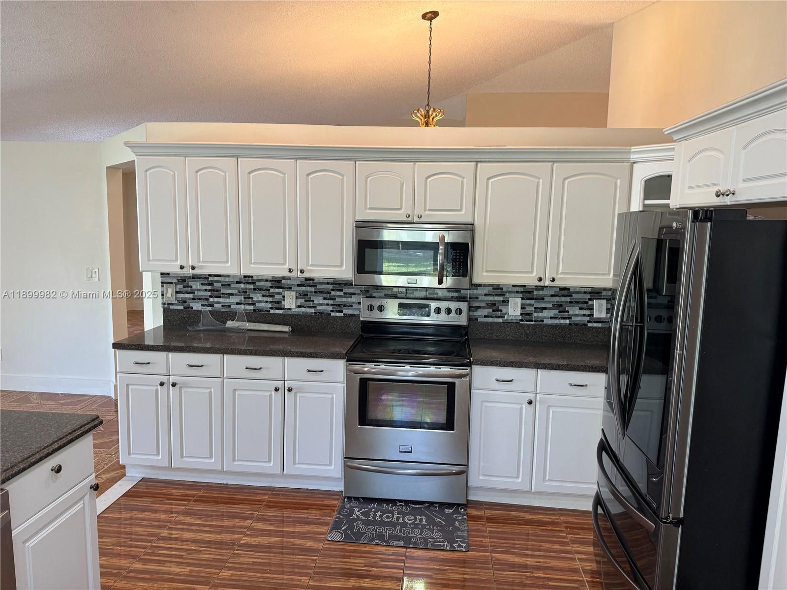 PROSPER POINTE - Residential Lease