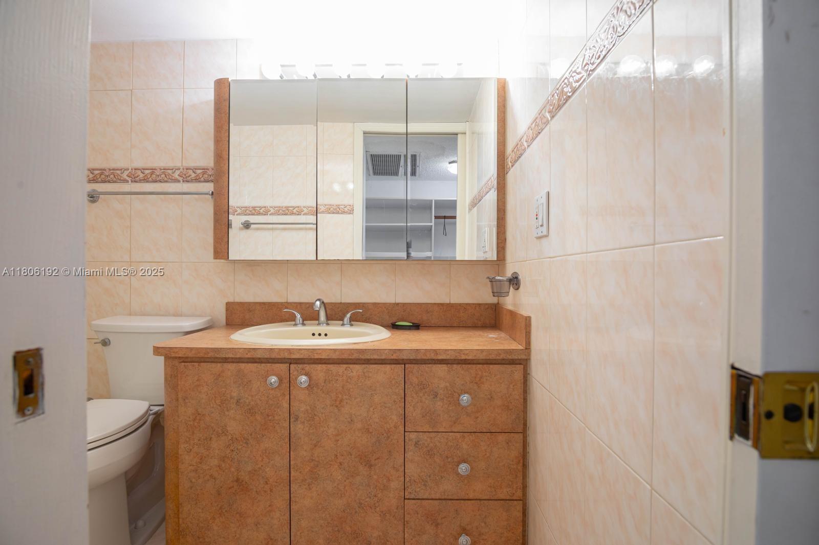 OCEANSIDE PLAZA CONDO - Residential