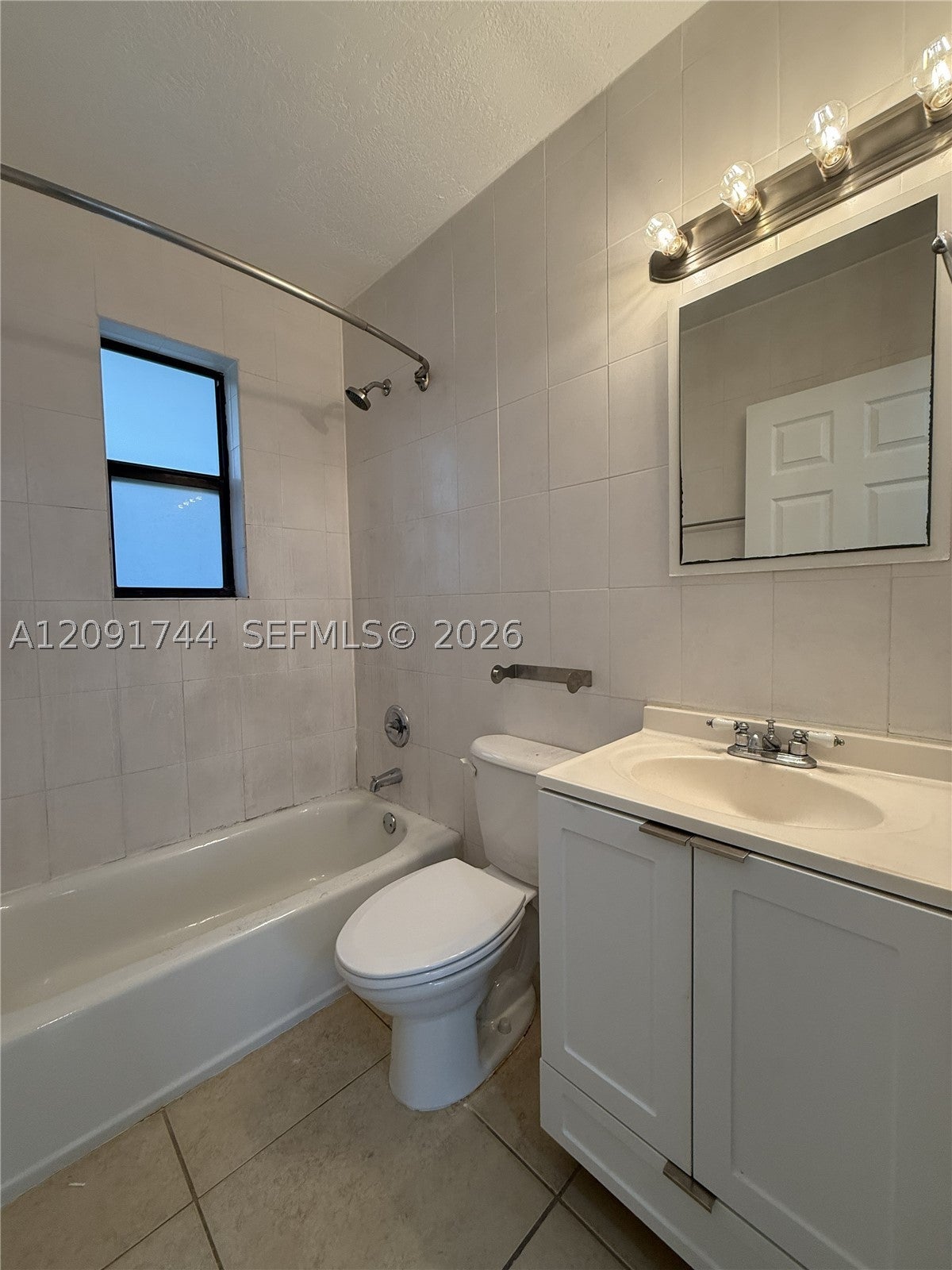 421 SW 6th St 7