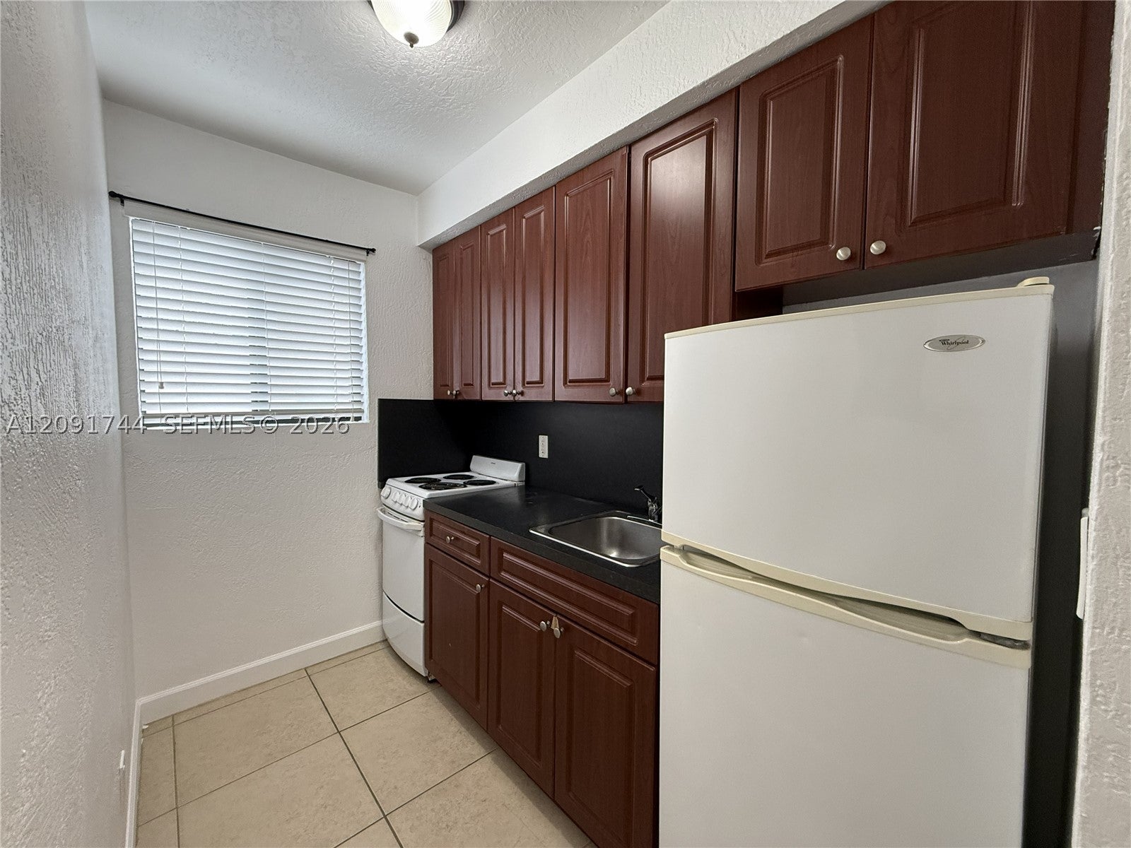 421 SW 6th St 7