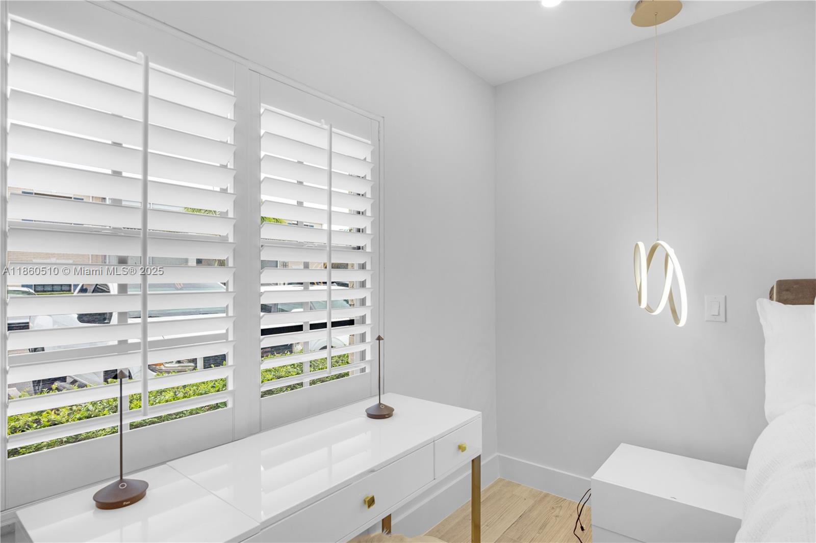 CYPRESS CLUB CONDO - Residential Lease