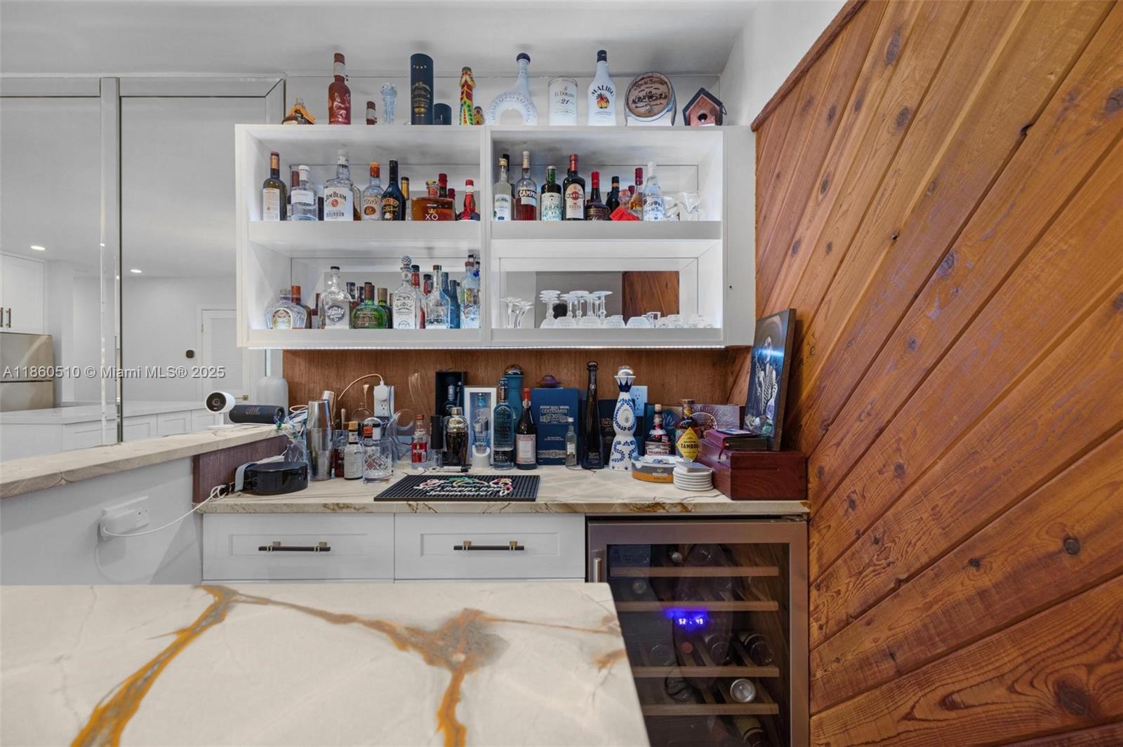 CYPRESS CLUB CONDO - Residential Lease