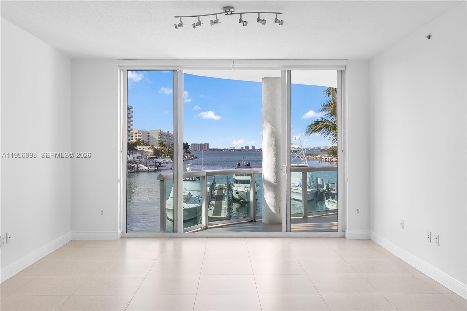 360 CONDO C - Residential