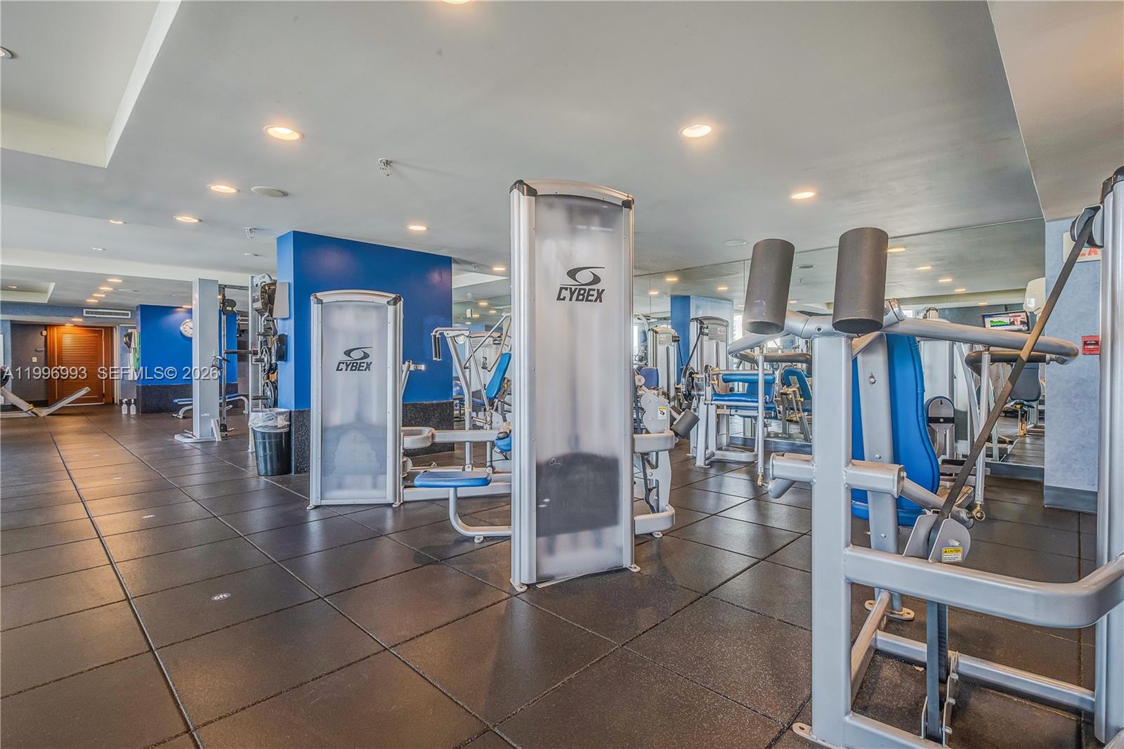 360 CONDO C - Residential