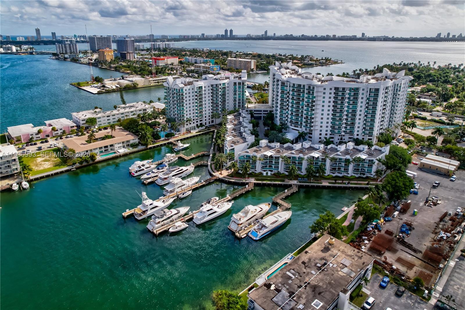 360 CONDO C - Residential