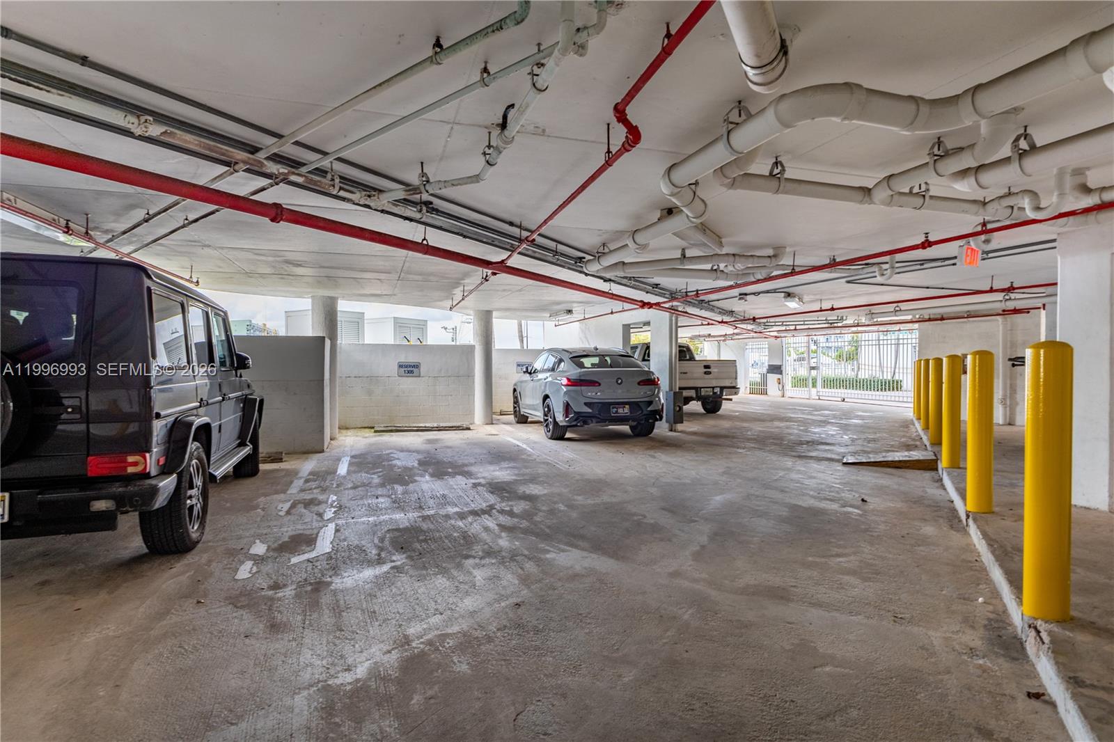 360 CONDO C - Residential