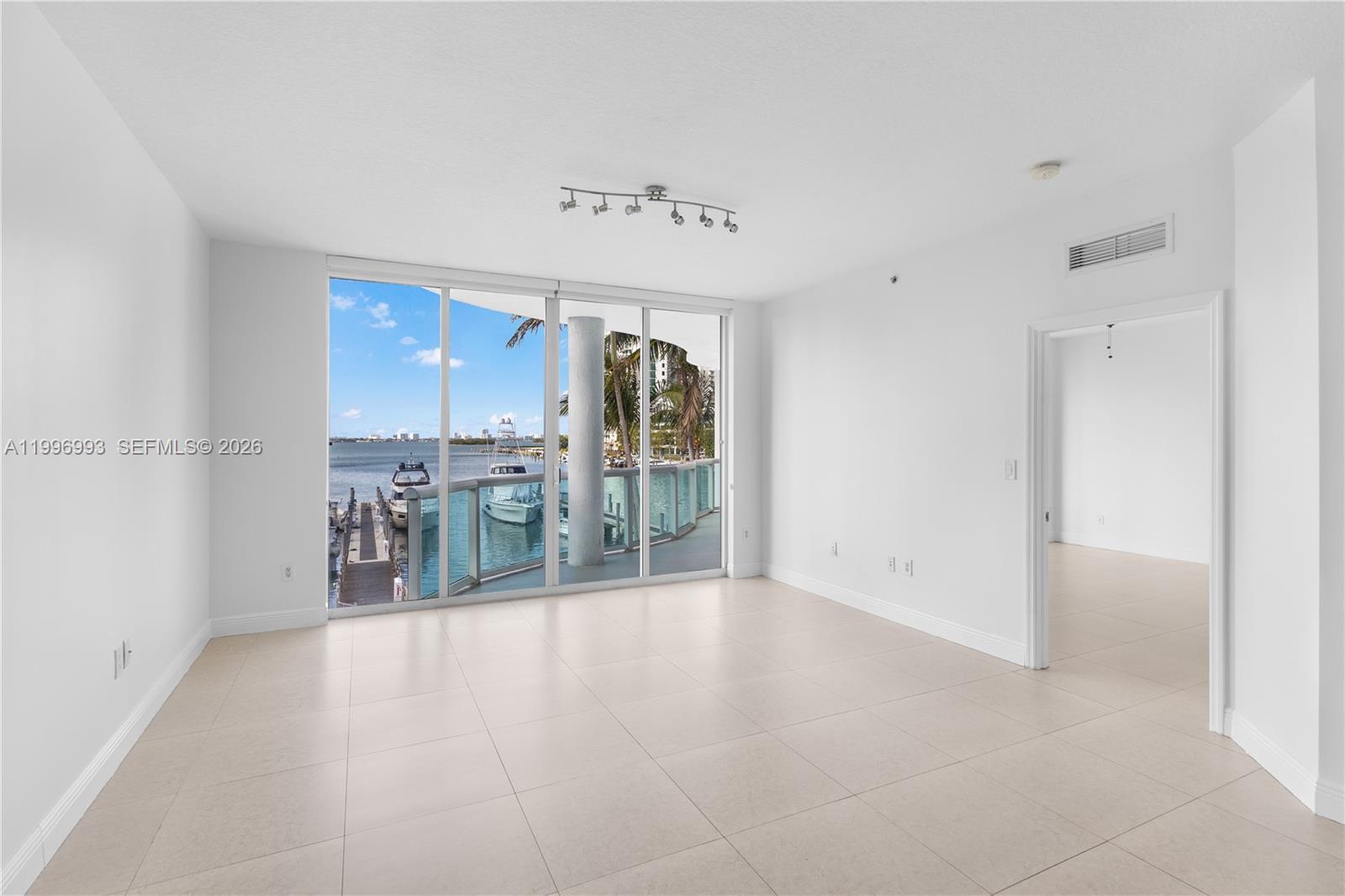 360 CONDO C - Residential