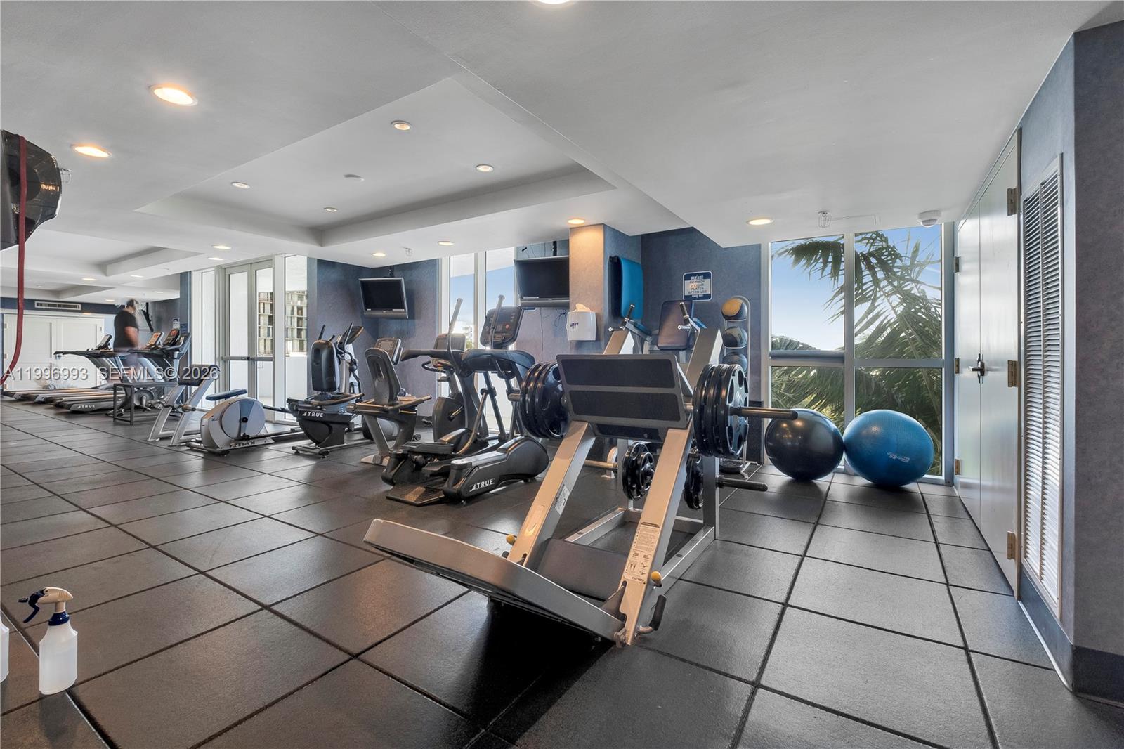 360 CONDO C - Residential