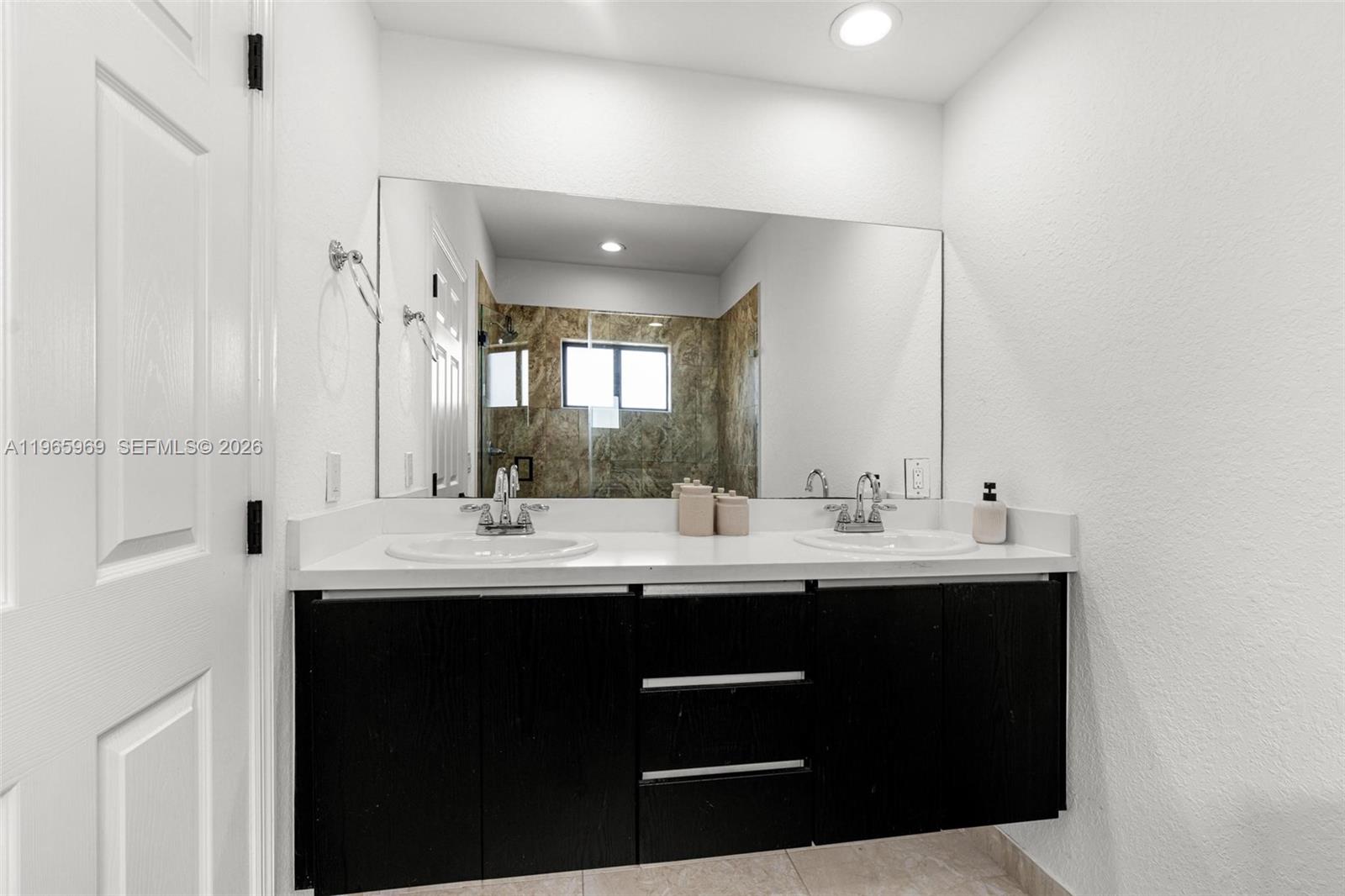 OAKLAND SUBDIVISION - Residential