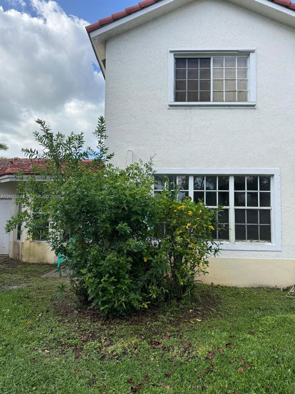 Photo of 18791 SW 25th Ct, Miramar, FL 33029 (MLS # A12005043)