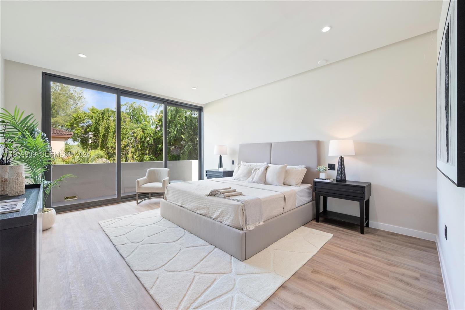 AMND MIAMI SUBURBAN ACRES - Residential