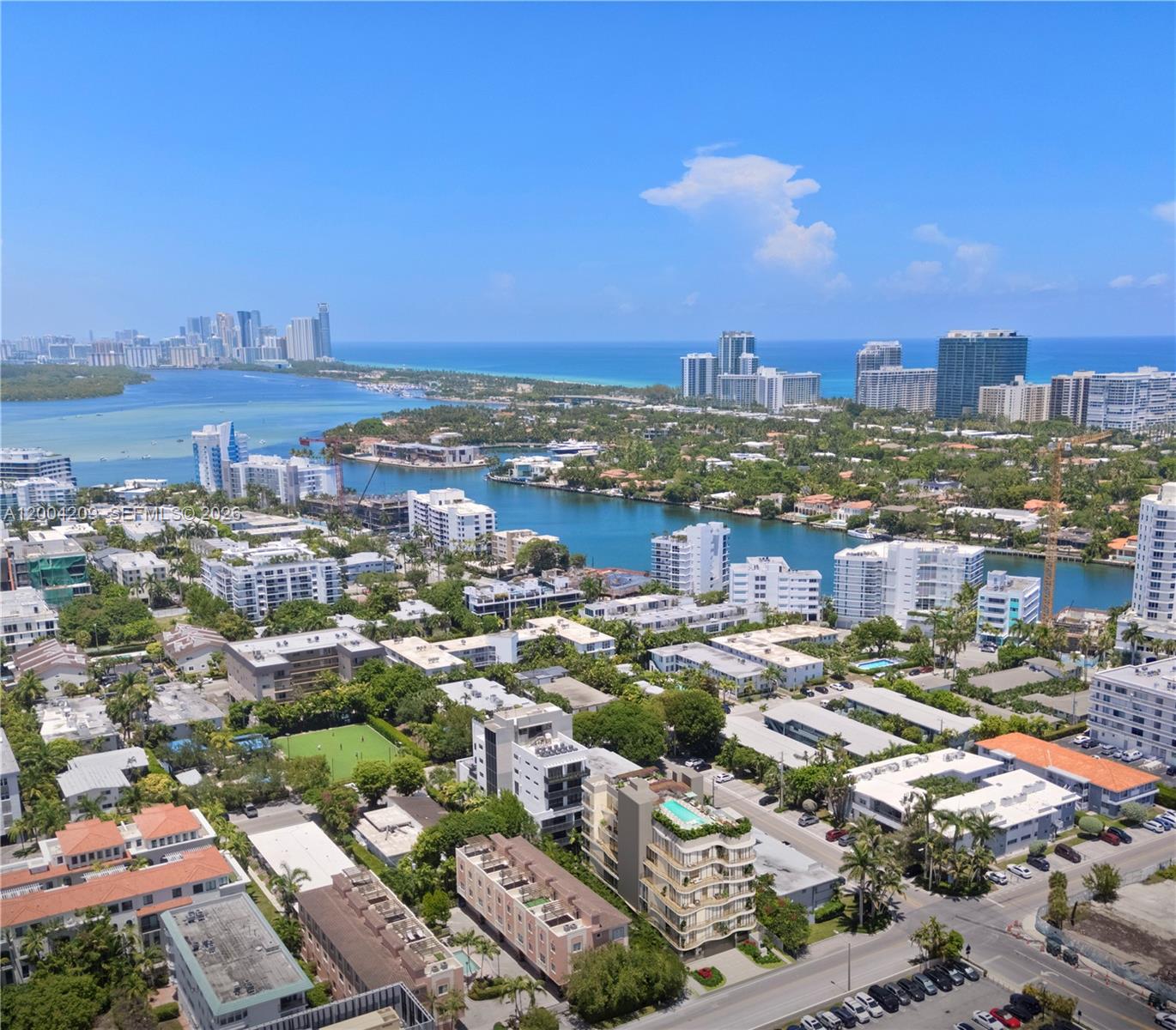 BAY HARBOR ISLAND - Residential