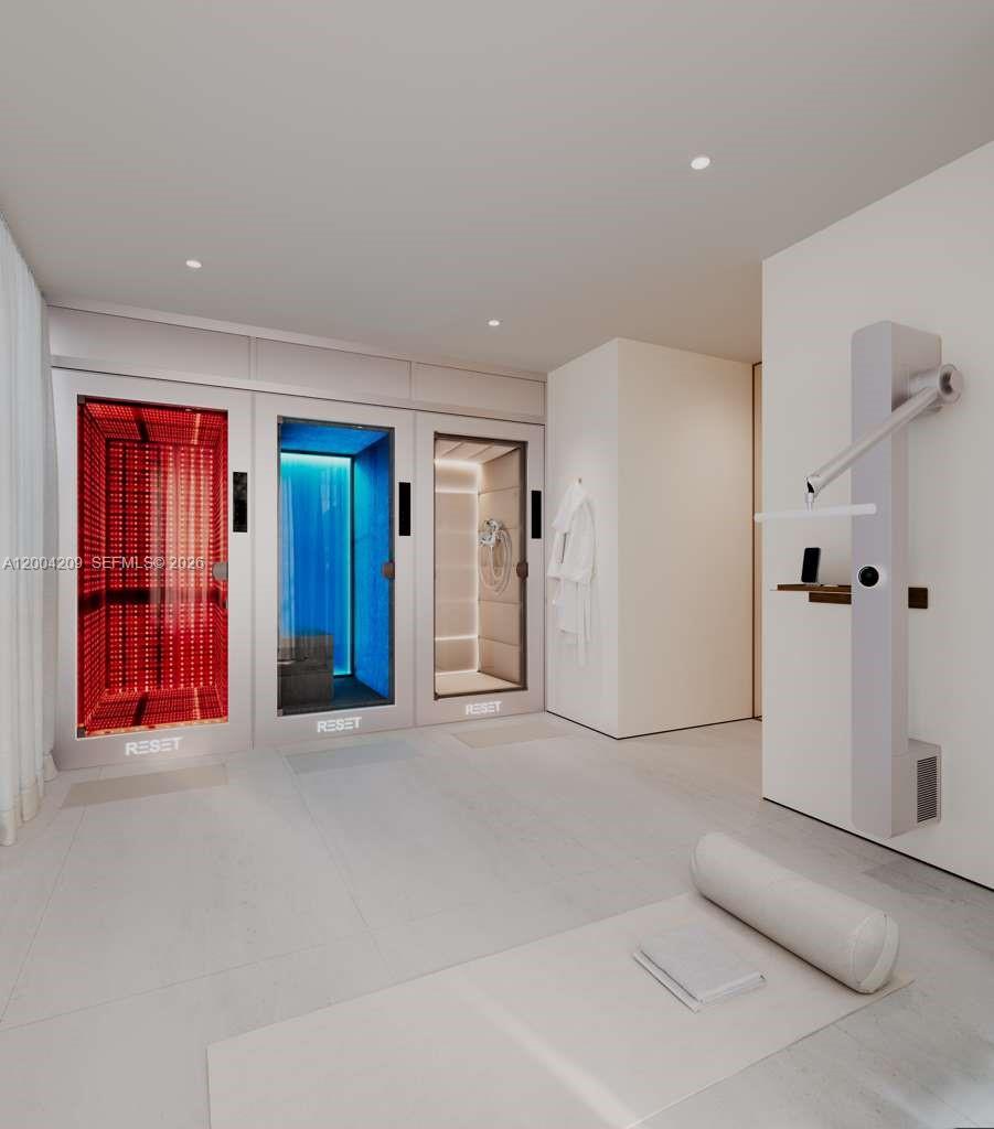 BAY HARBOR ISLAND - Residential