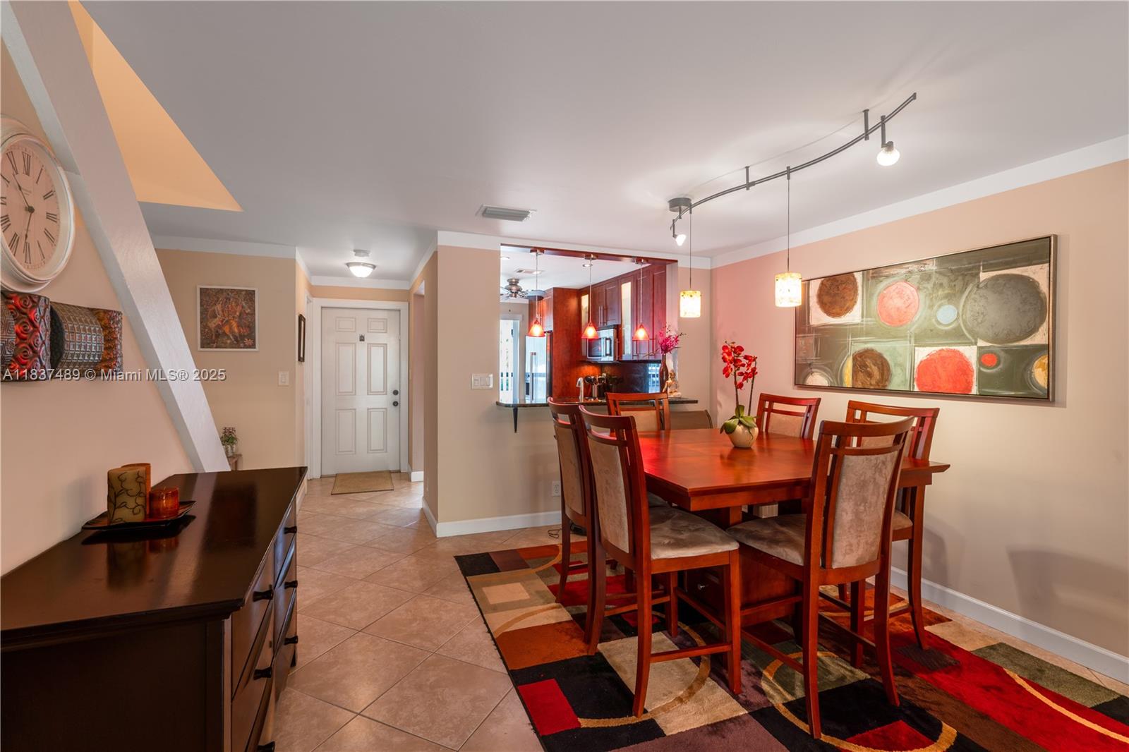 PINES OF OAKLAND FOREST W - Residential