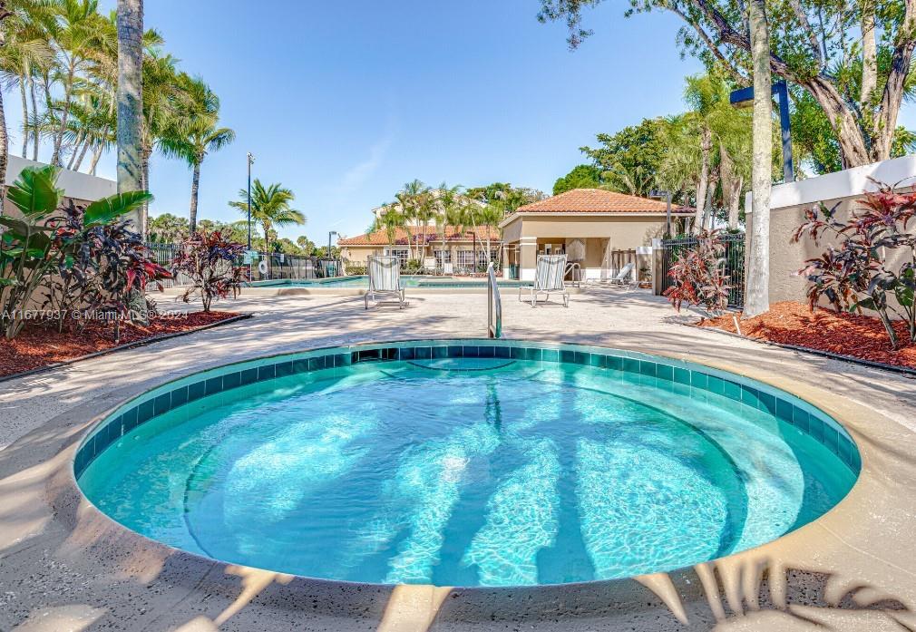 ST ANDREWS PALM BEACH - Residential