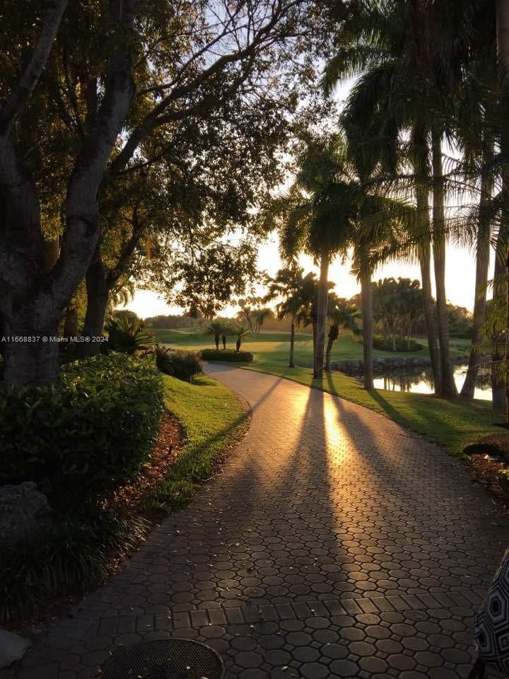 SIENA AT DEERING BAY COND - Residential