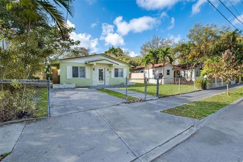 276 NW 40th St Miami FL 33127