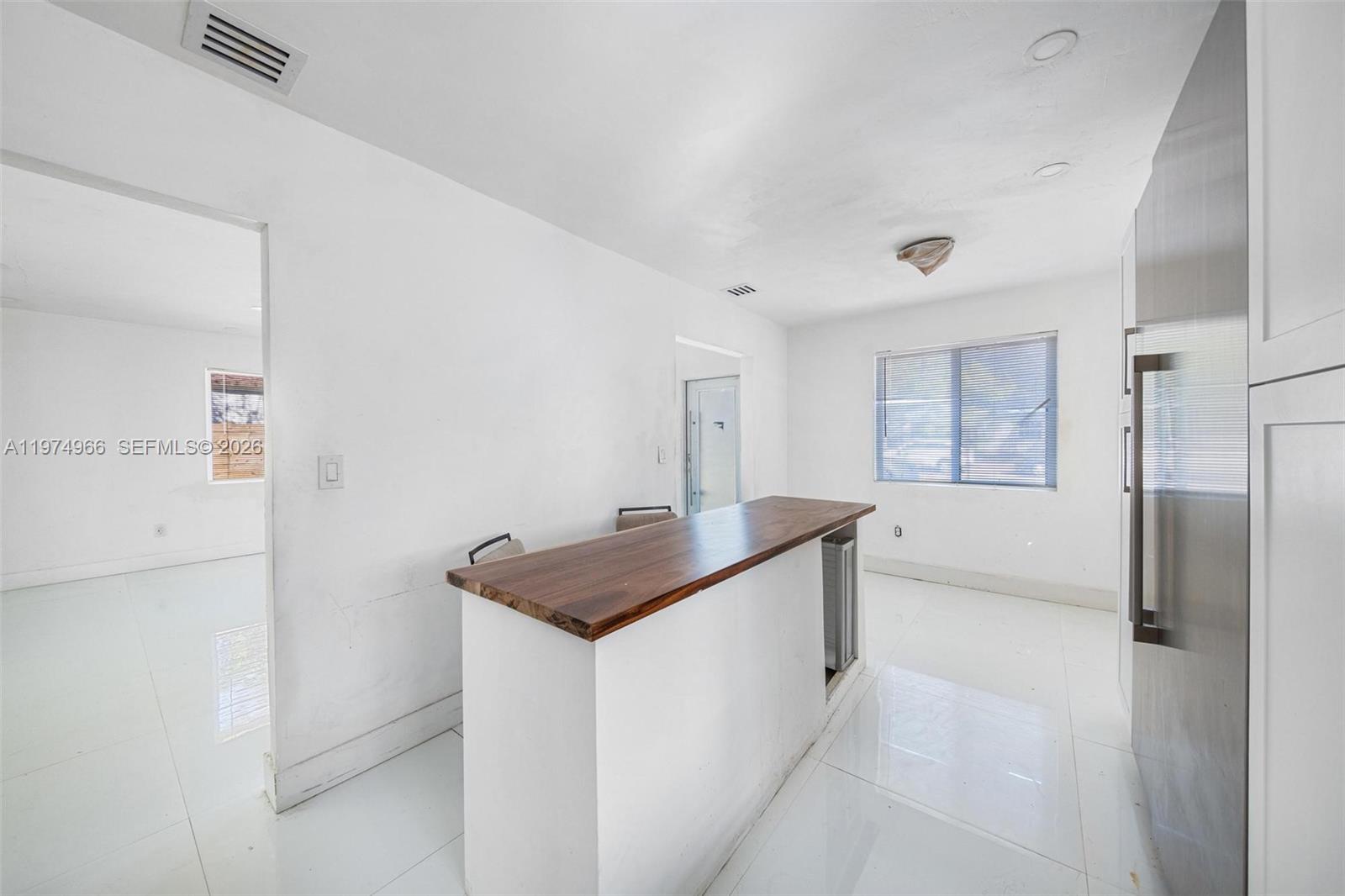 BAY VISTA PARK - Residential