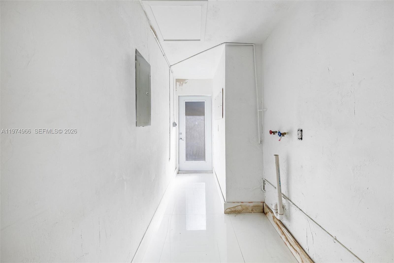 BAY VISTA PARK - Residential