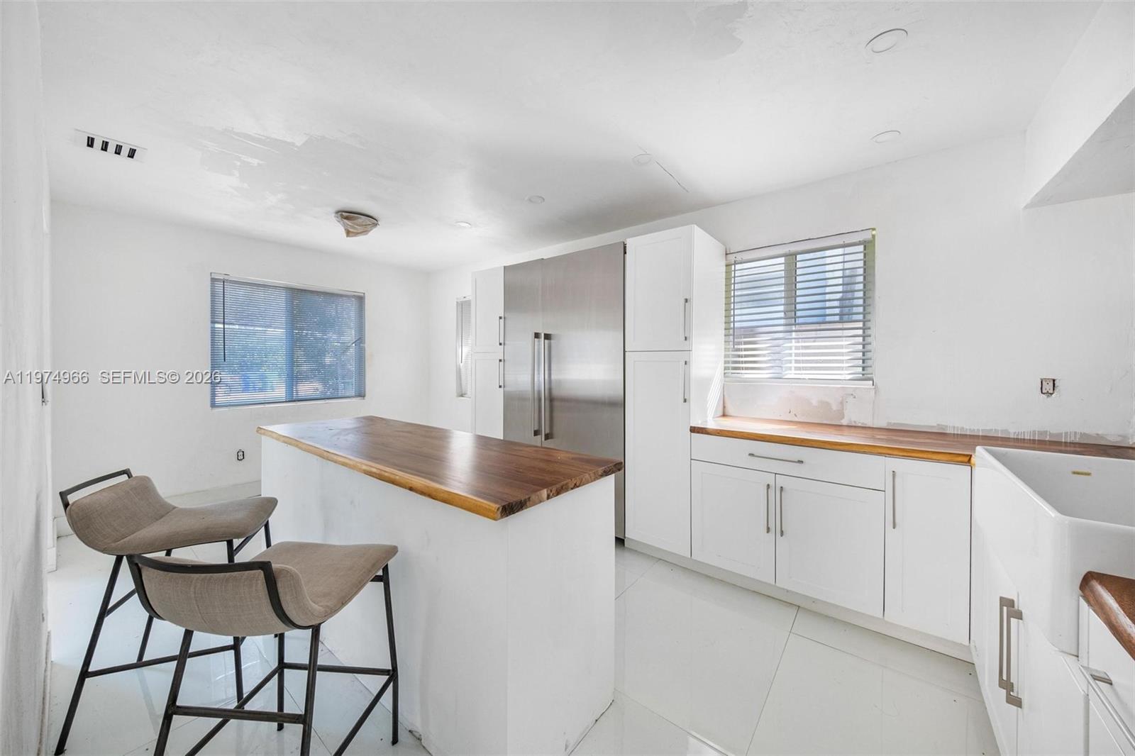 BAY VISTA PARK - Residential