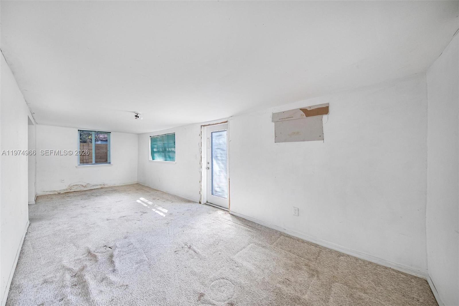 BAY VISTA PARK - Residential