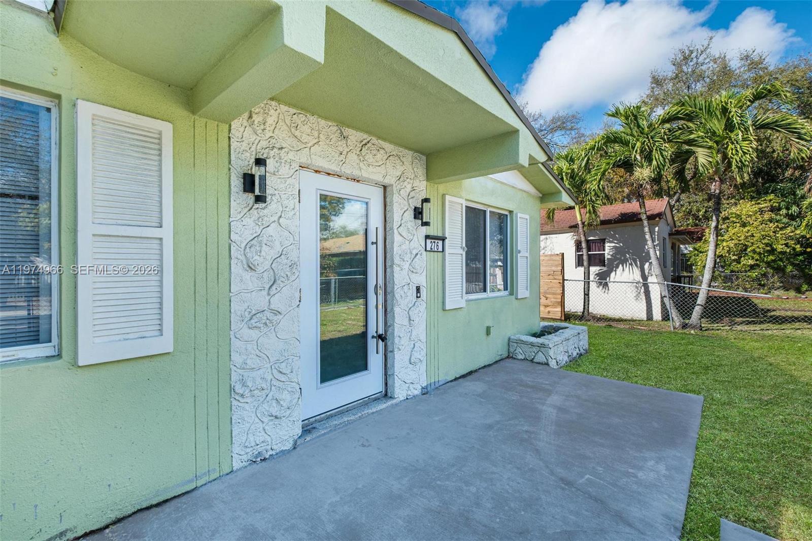 BAY VISTA PARK - Residential