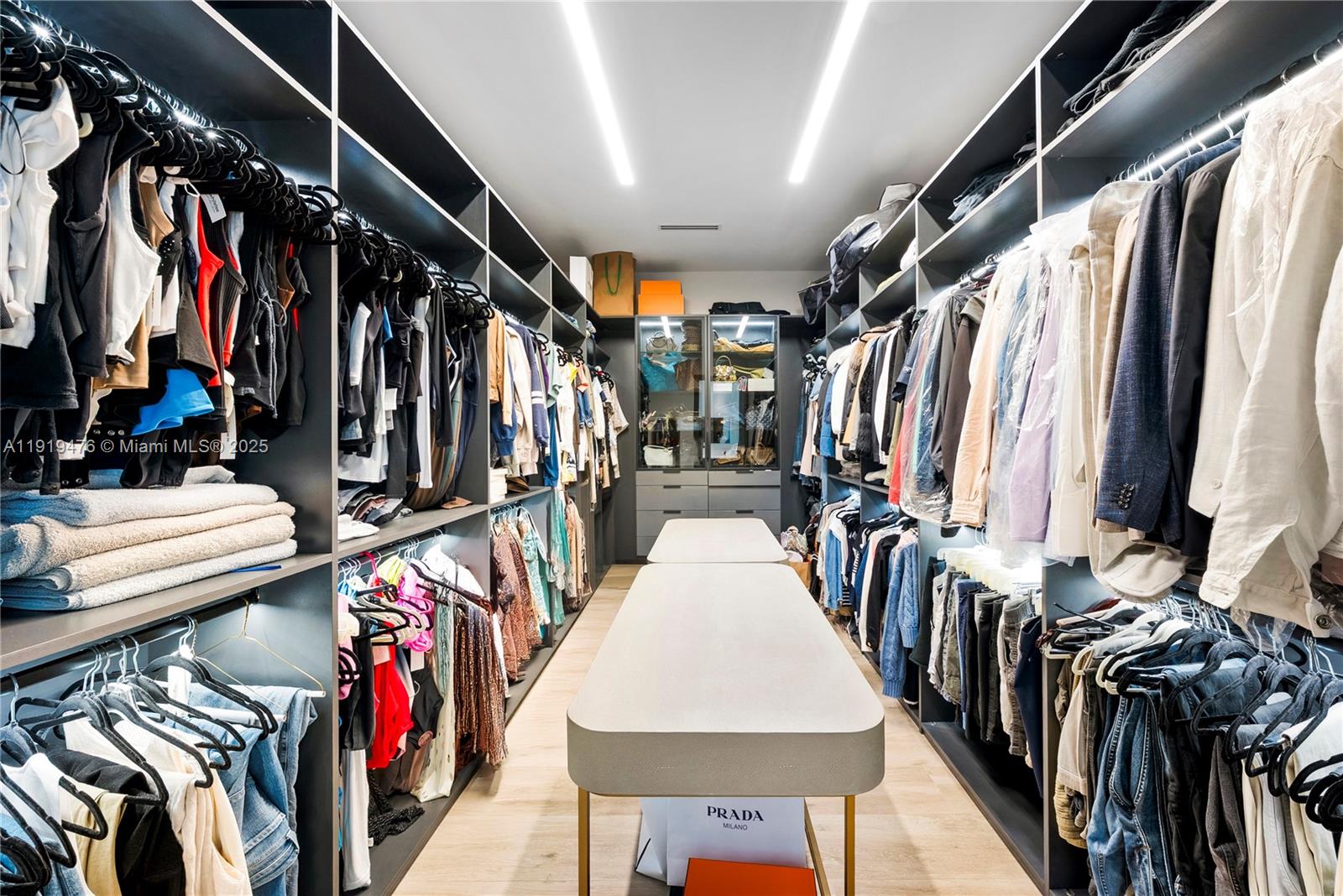 BAY LURE - Residential