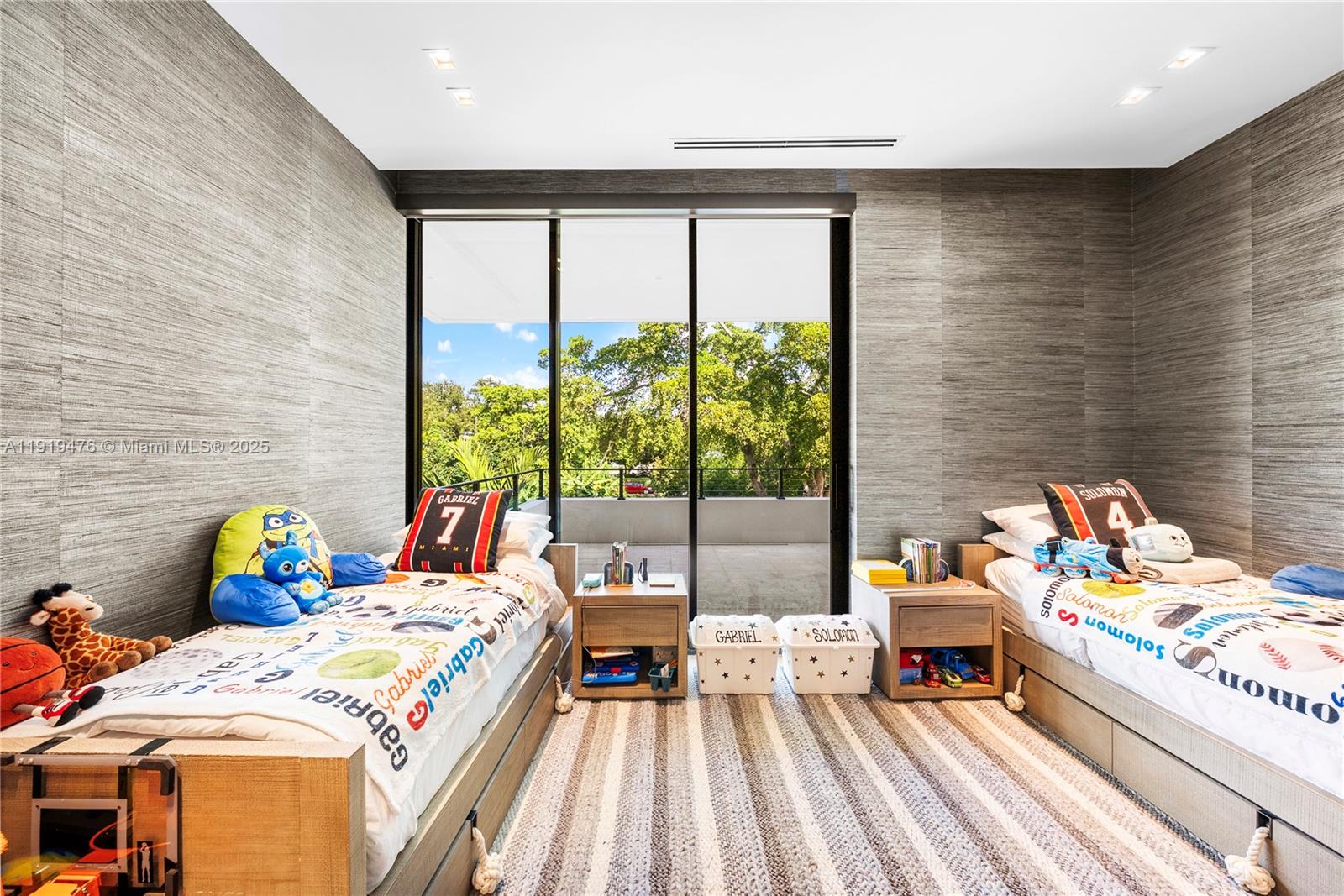 BAY LURE - Residential