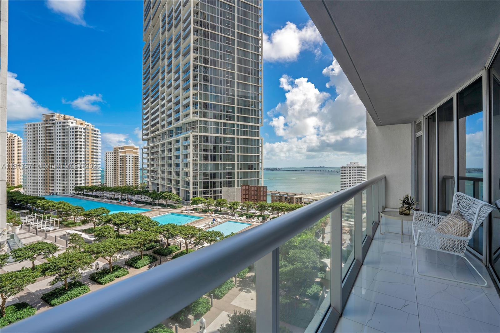 ICON BRICKELL CONDO NO 3 - Residential