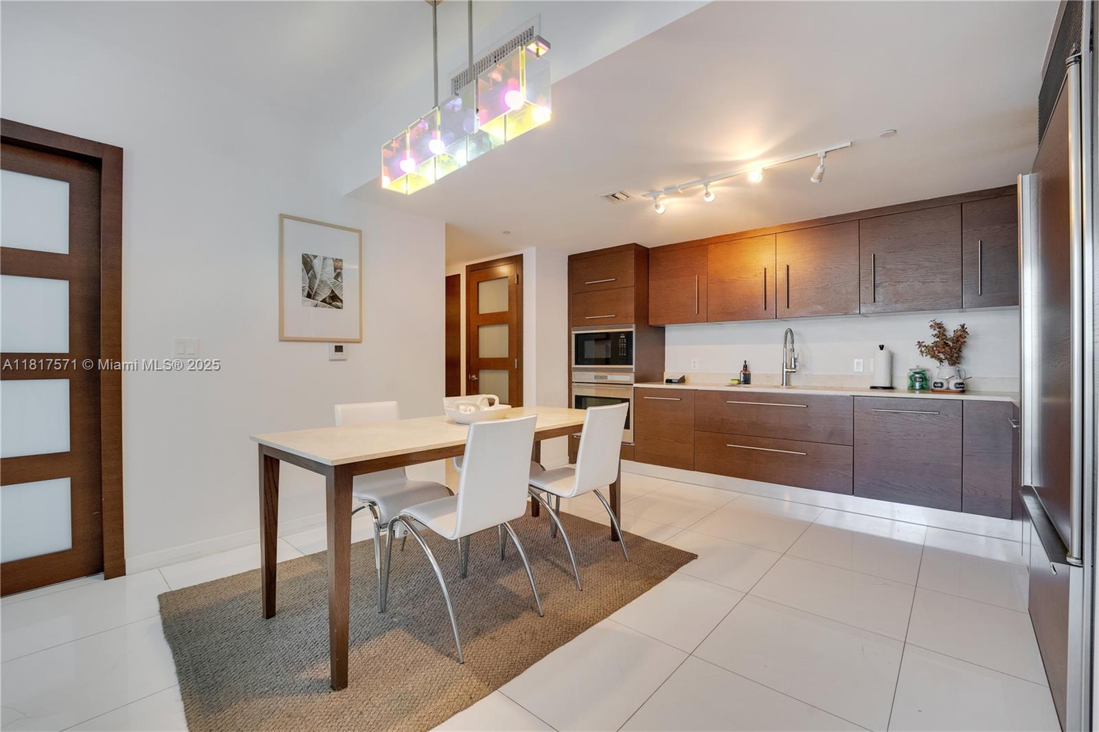 ICON BRICKELL CONDO NO 3 - Residential