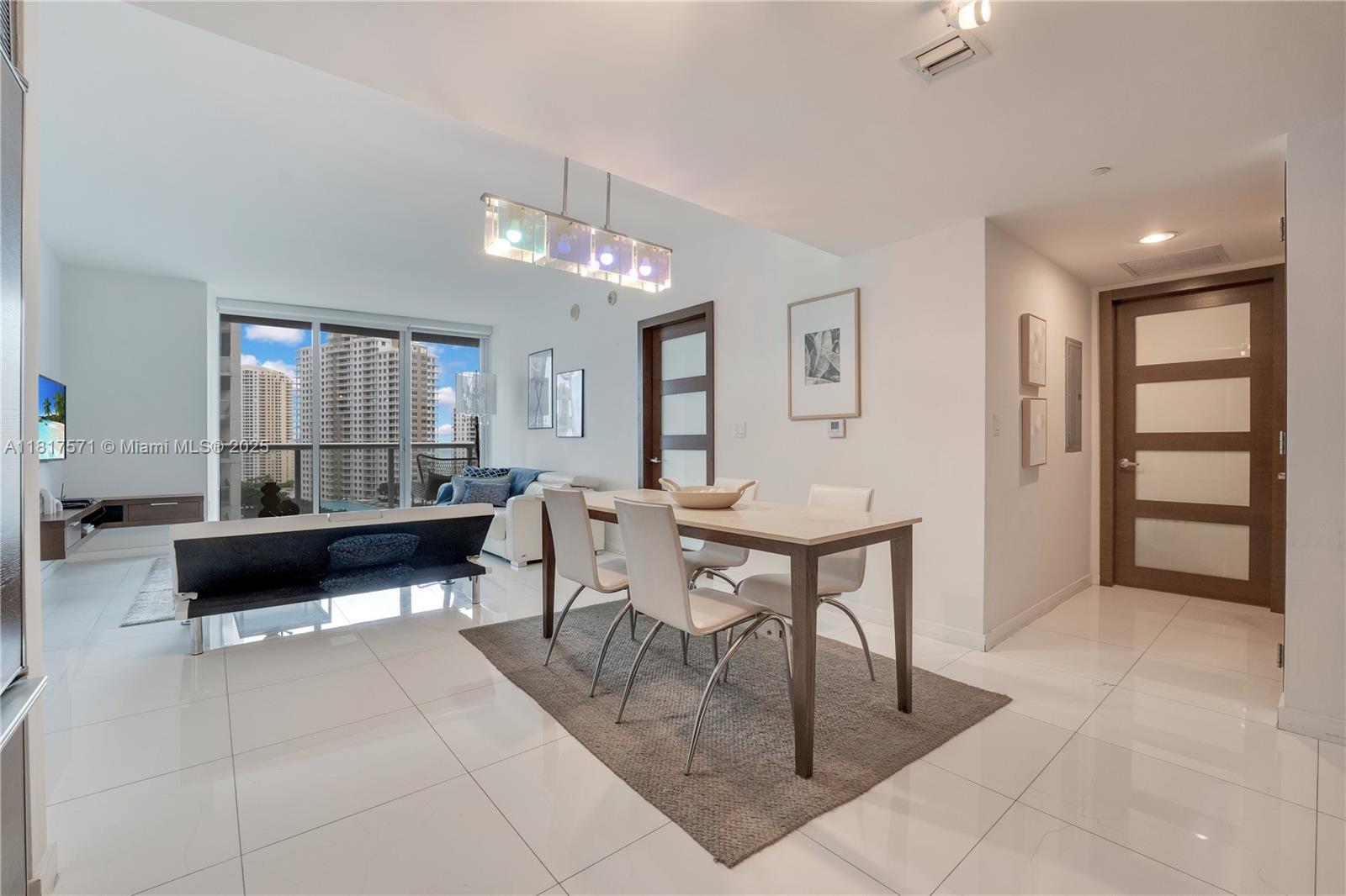 ICON BRICKELL CONDO NO 3 - Residential