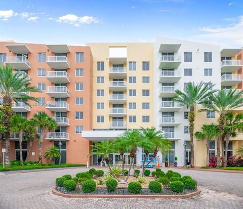 2775 NE 187th St 215 Aventura FL 33180