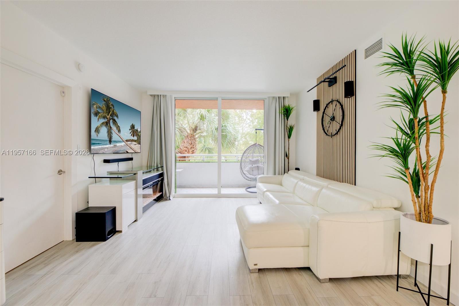 VENTURE AT AVENTURA WEST - Residential