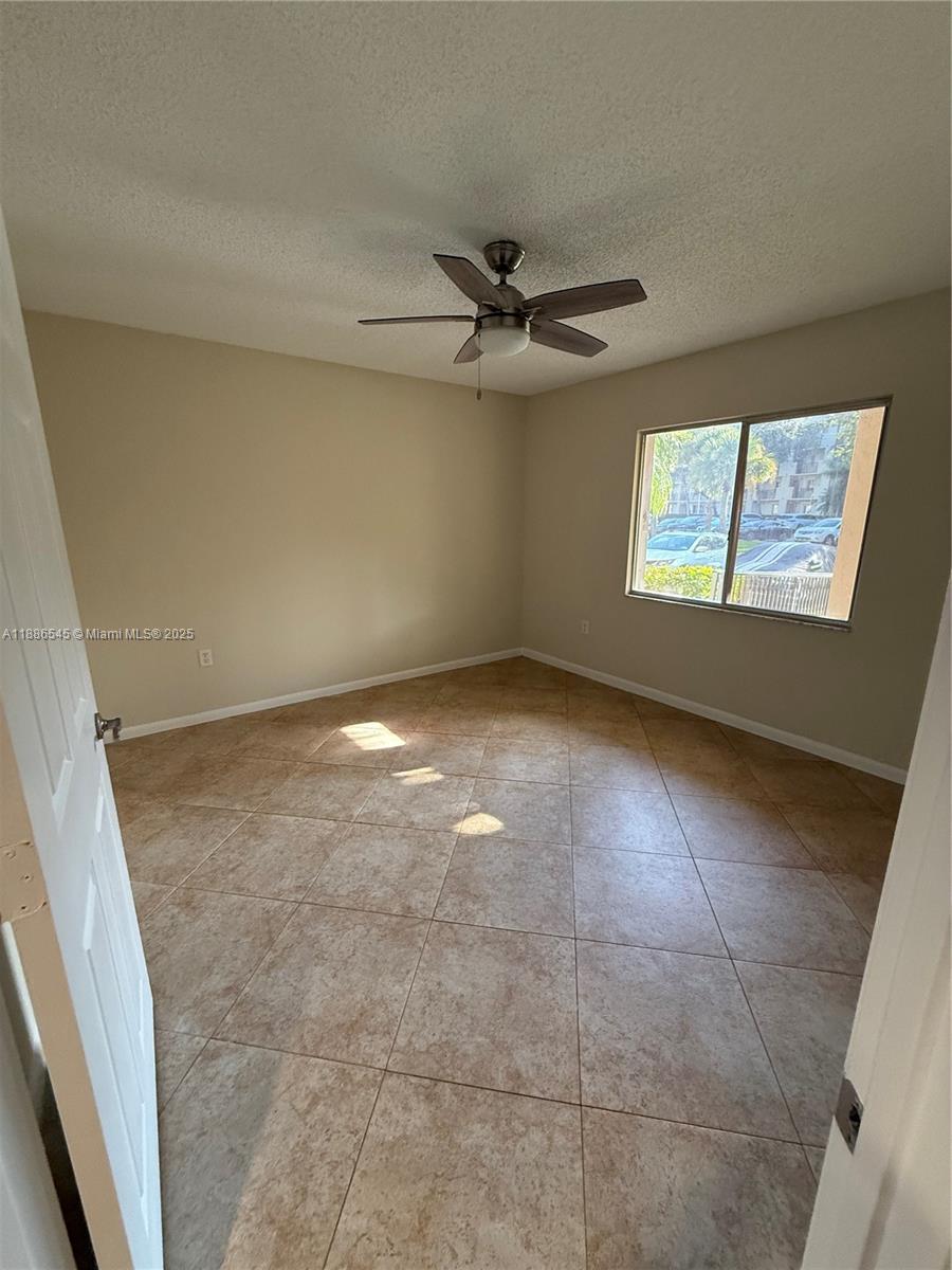 SUFFOLK AT CENTURY VILLAG - Residential