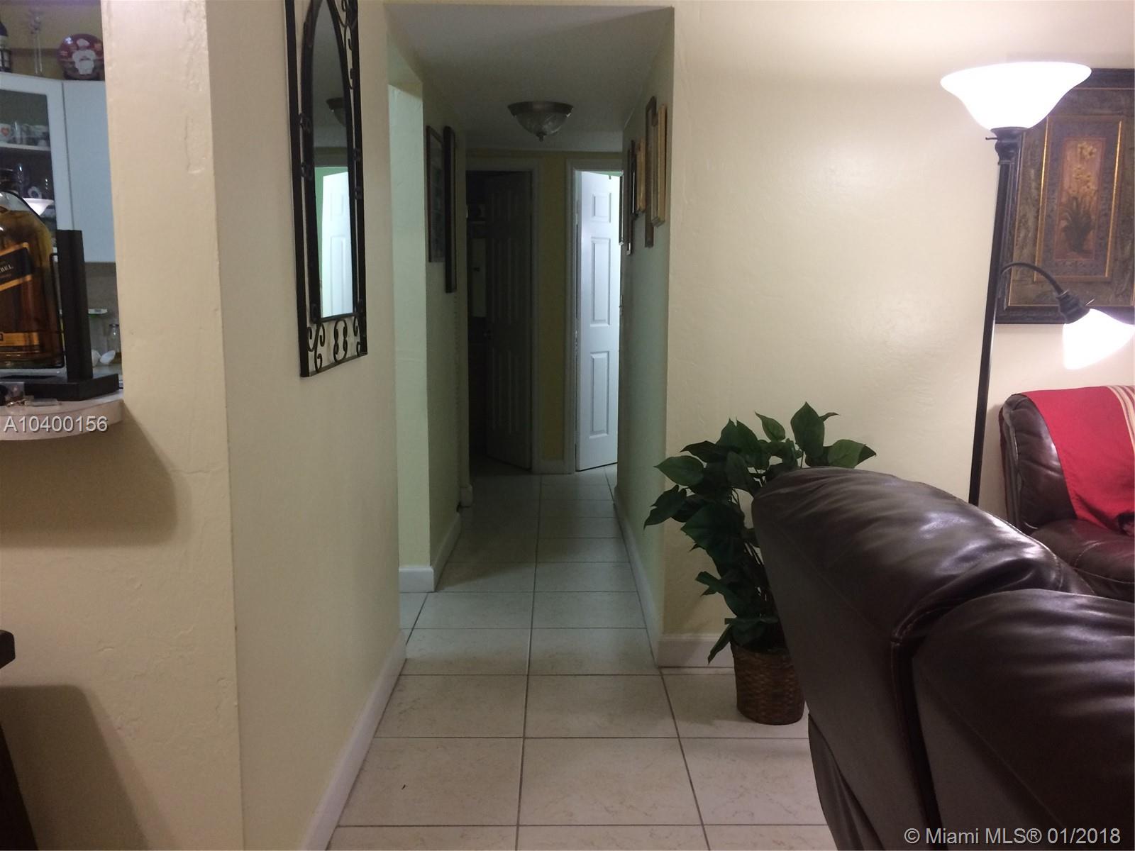 VENETIAN PALMS CONDO - Residential