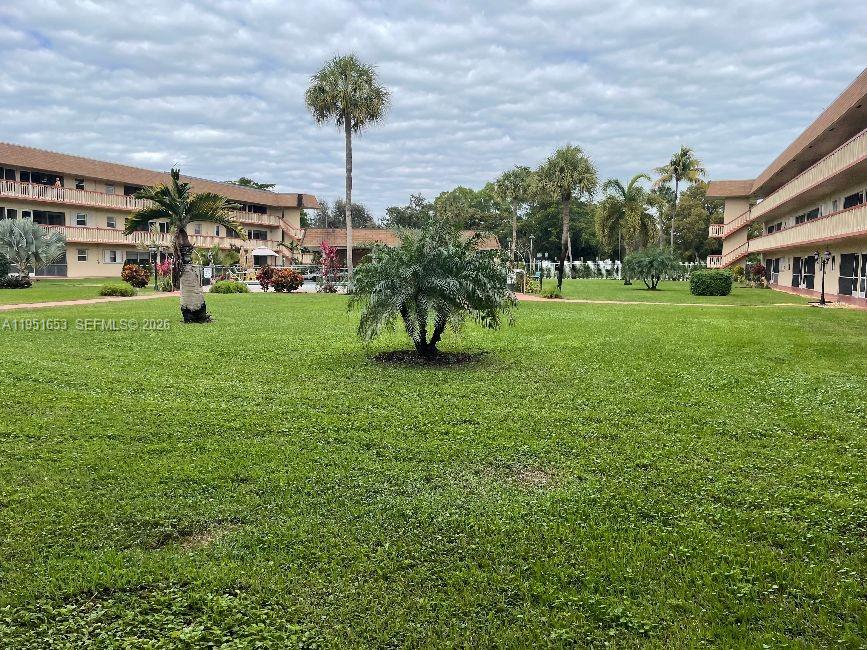 BEVERLY HILLS CONDO NUMBE - Residential