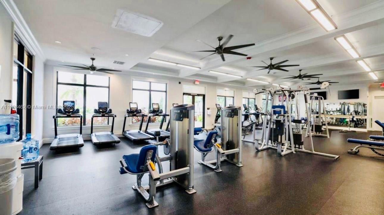 PARKLAND BAY - Residential